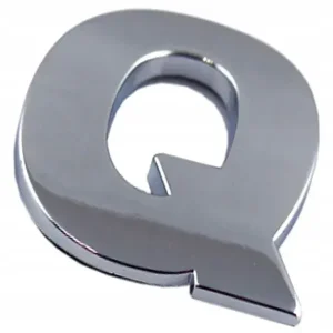 Popularny N7L91 EMBLEMAT LITERA LITERKA CHROM Q q DUŻA 5,6cm
