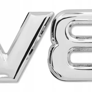 Niska cena Emblemat samoprzylepny znaczek AUDI V8 7,8x3,1 cm Srebrny