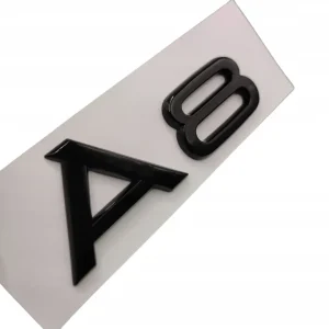 Emblemat Znaczek Napis do Audi A8 czarny połysk Szybka dostawa