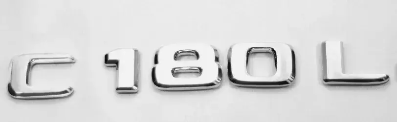 Fabrycznie nowy emblemat C180L srebrny ZAMIENNIK Niska cena