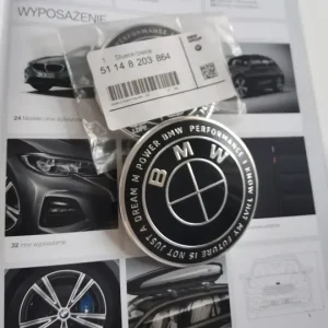 Autentyczny ZNACZEK BMW CZARNY BLACK 50 Lecie KLAPA 74mm