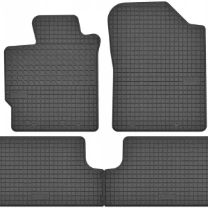 Dywaniki gumowe do: Toyota Yaris III 2011-- Oferta