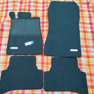 Ekspresowa dostawa Oryginalne dywaniki rypsowe Mercedes-Benz CLK W208 C208