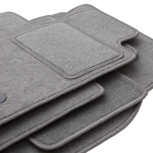Bezpieczna płatność dywaniki welurowe OSLO szare do: Toyota Auris I hatchback 2006-2013